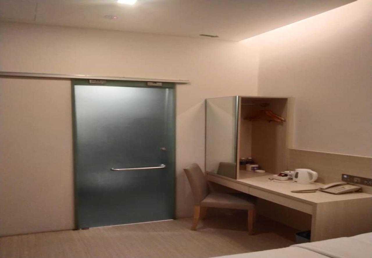Minimalist Hotel Johor Bahru Dış mekan fotoğraf